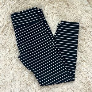 Gap Blackout Stripe 7/8 Leggings